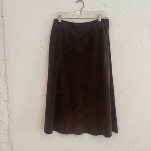 Weekend MaxMara suede skirt size 8